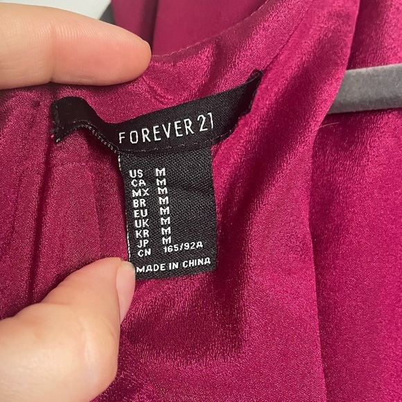Forever 21 Dress. Pre-Owned. - Picture 4 of 6